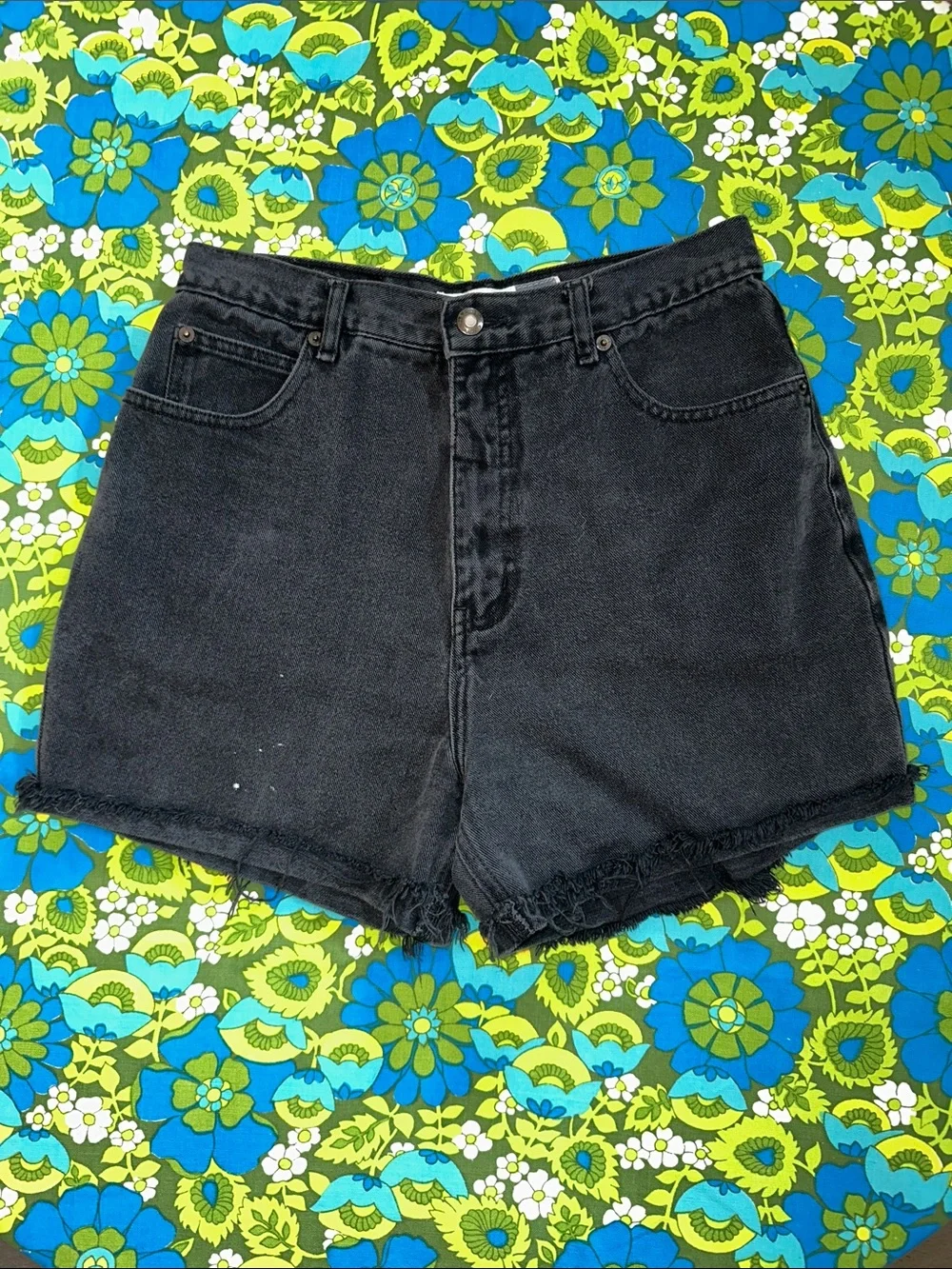 Bugle Boy y2k 90s Black High waist Denim Shorts frayed 12 paint splattered